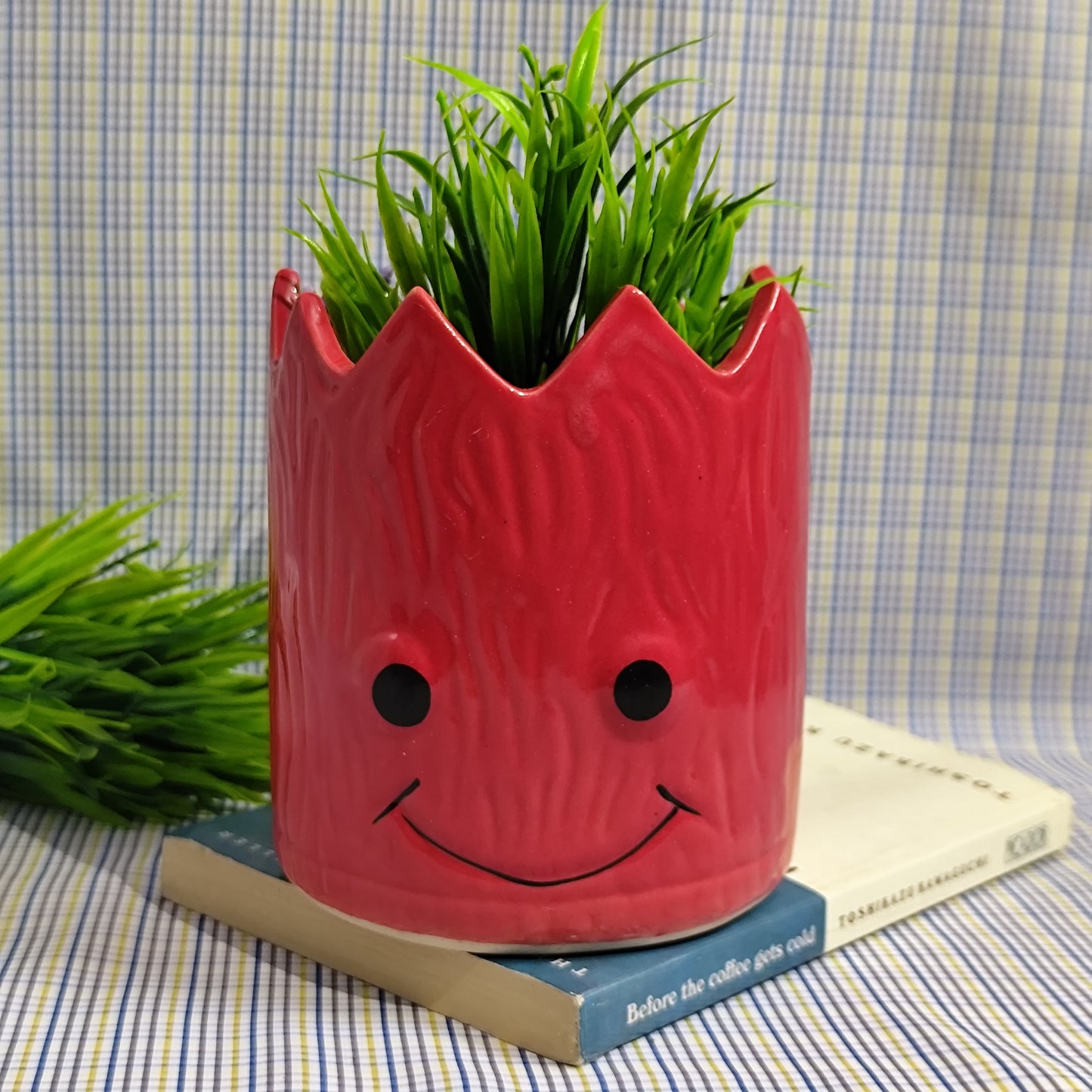 Happy Face Planter - Red